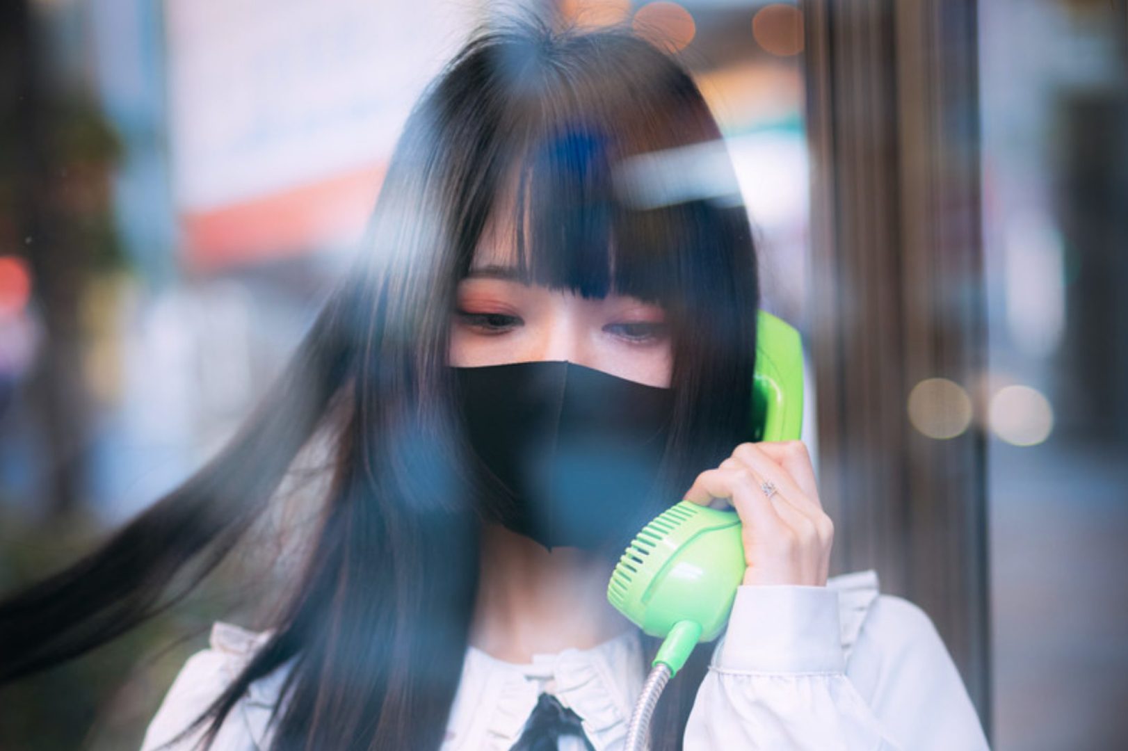 女の子